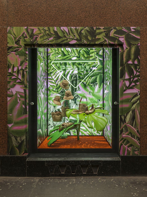„Hyper Leaves” - pop up Prady w Galerii Lafayette