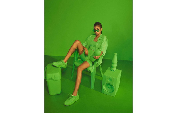 Kolekcja Bershka x PANTONE