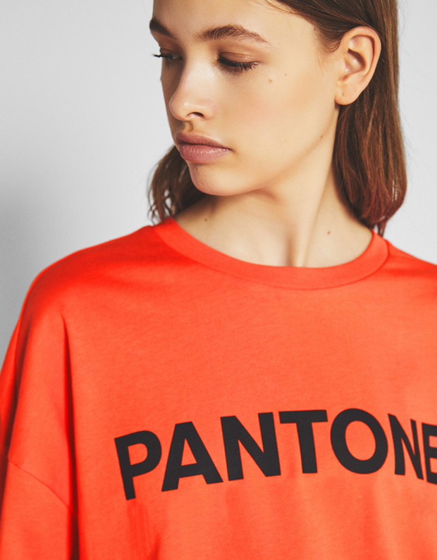 T-shirt Bershka x PANTONE