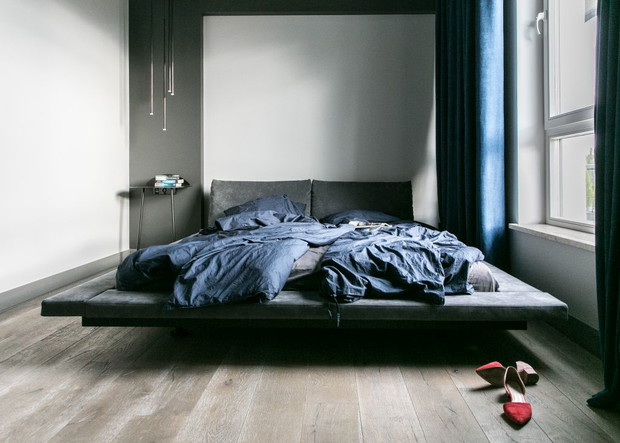 Apartament z granatowymi akcentami w Poznaniu, projekt: Joanna Zabłocka