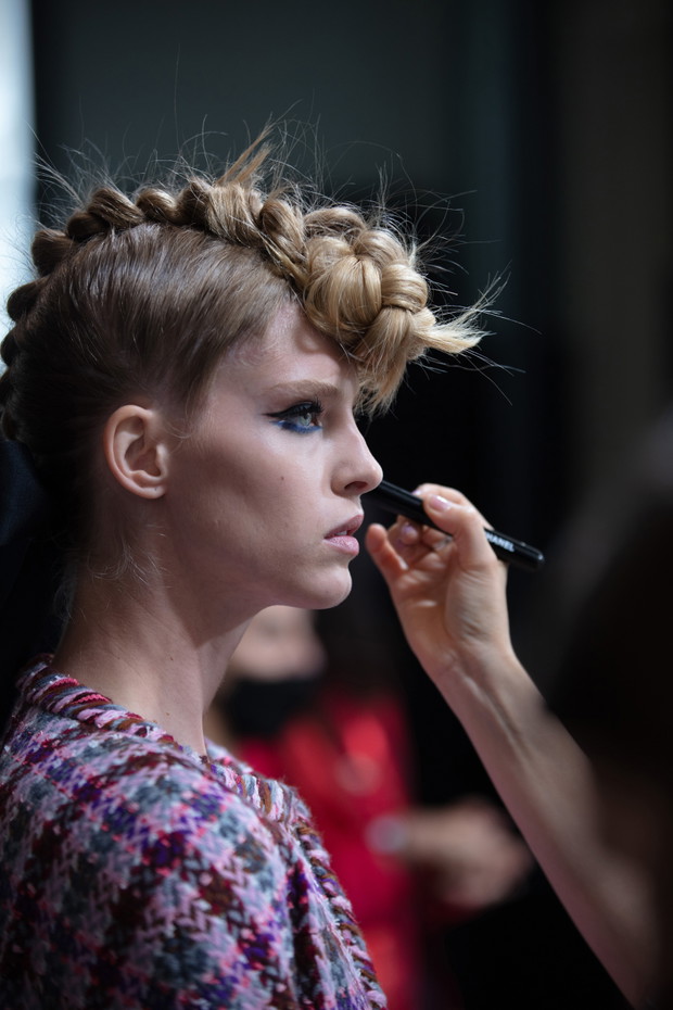 Backstage: Chanel haute couture jesień-zima 2021/2022