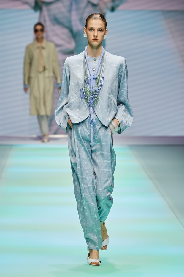 Emporio Armani wiosna-lato 2022