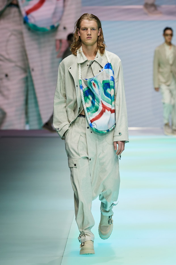 Emporio Armani wiosna-lato 2022