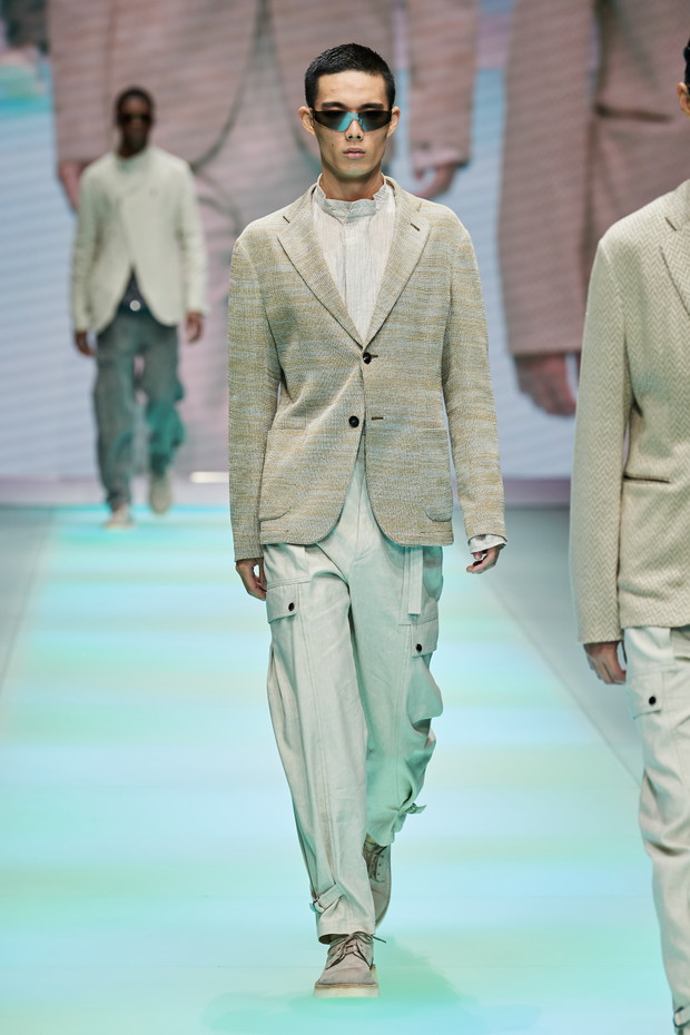 Emporio Armani wiosna-lato 2022