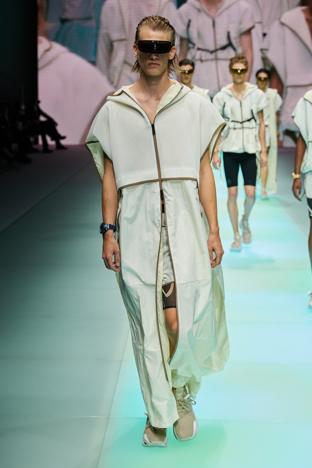 Emporio Armani wiosna-lato 2022