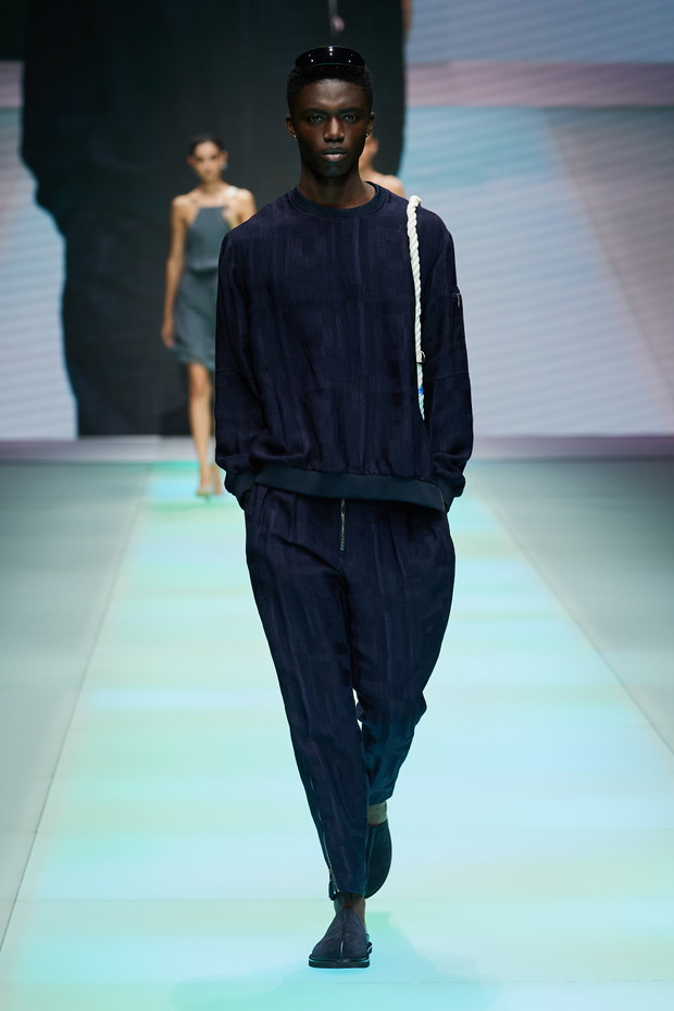 Emporio Armani wiosna-lato 2022