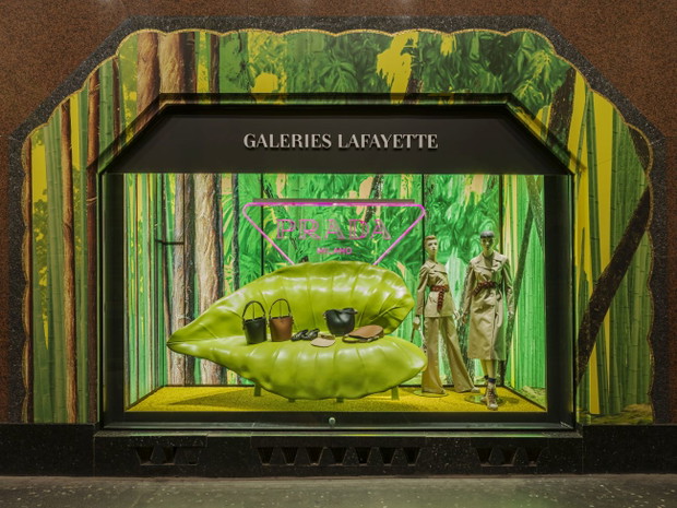 „Hyper Leaves” - pop up Prady w Galerii Lafayette