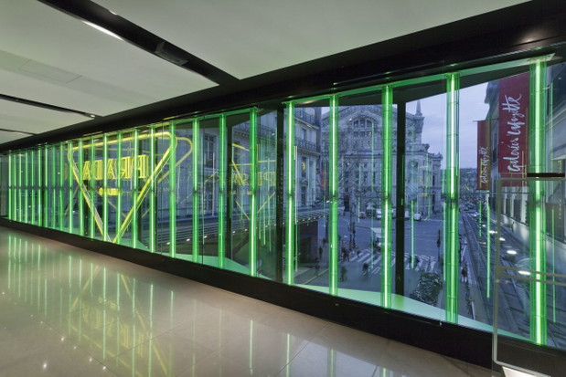 „Hyper Leaves” - pop up Prady w Galerii Lafayette