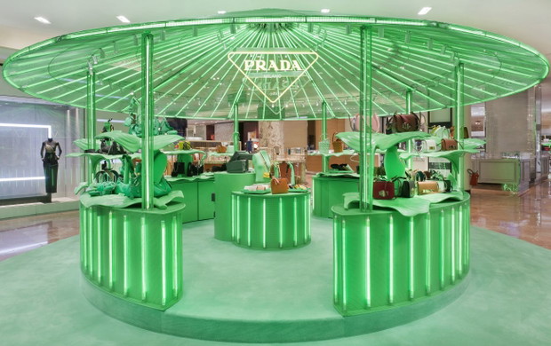 „Hyper Leaves” - pop up Prady w Galerii Lafayette