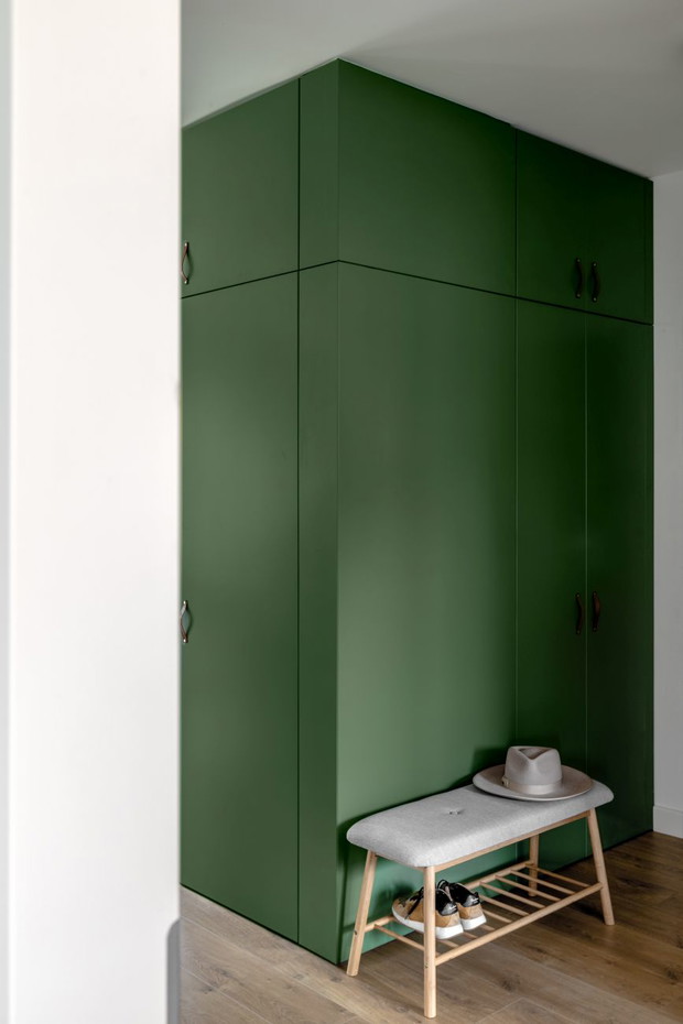 Zielone mieszkanie na warszawskim Bemowie, projekt: Gabriela Bartczak, Design My Deer