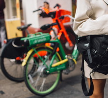 London Fashion Week: stylizacje gości