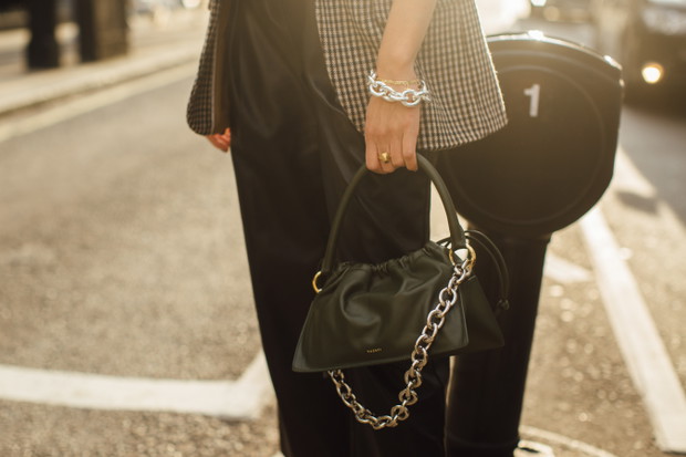 London Fashion Week: stylizacje gości