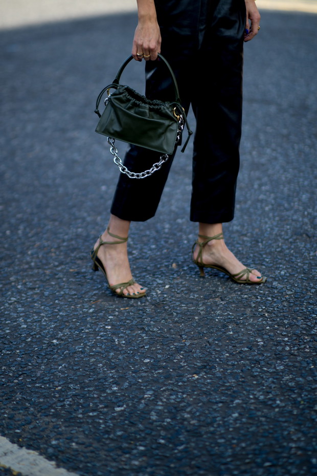London Fashion Week: stylizacje gości