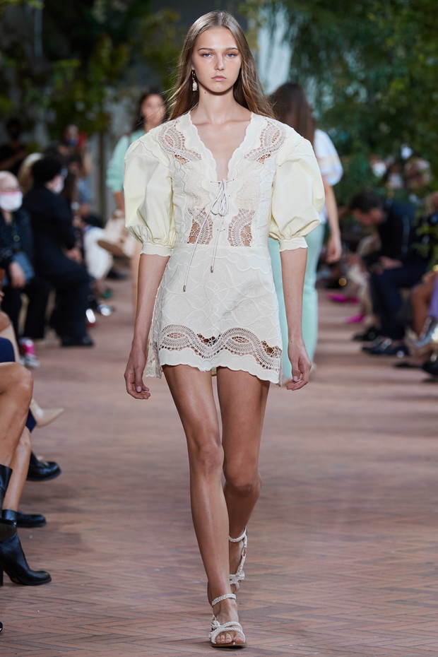 Alberta Ferretti wiosna-lato 2021