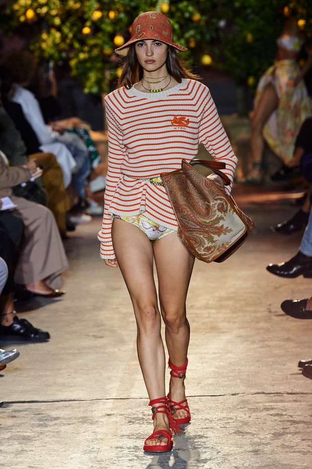 Etro wiosna-lato 2021