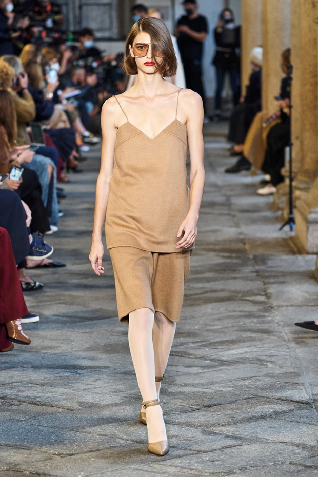 Max Mara wiosna-lato 2021
