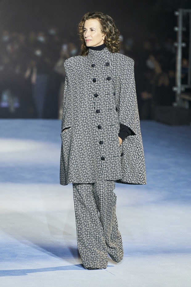 Balmain wiosna-lato 2021: kobiety Oliviera