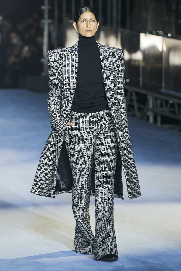 Balmain wiosna-lato 2021: kobiety Oliviera