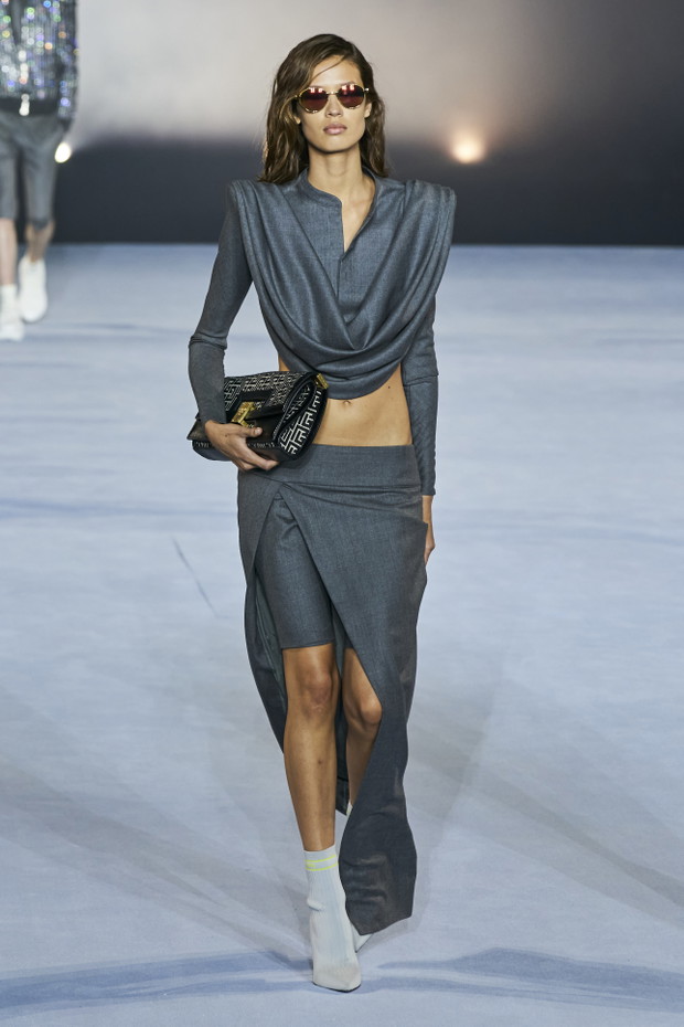 Balmain wiosna-lato 2021: kobiety Oliviera