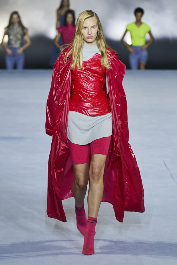 Balmain wiosna-lato 2021: kobiety Oliviera