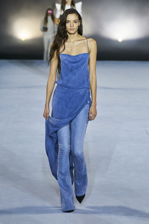 Balmain wiosna-lato 2021: kobiety Oliviera