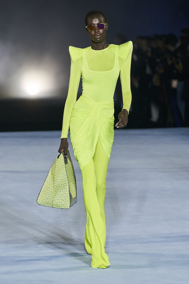Balmain wiosna-lato 2021: kobiety Oliviera