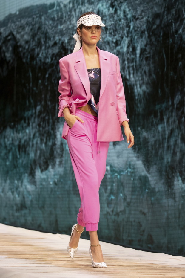 Ralph & Russo wiosna-lato 2021: riviera