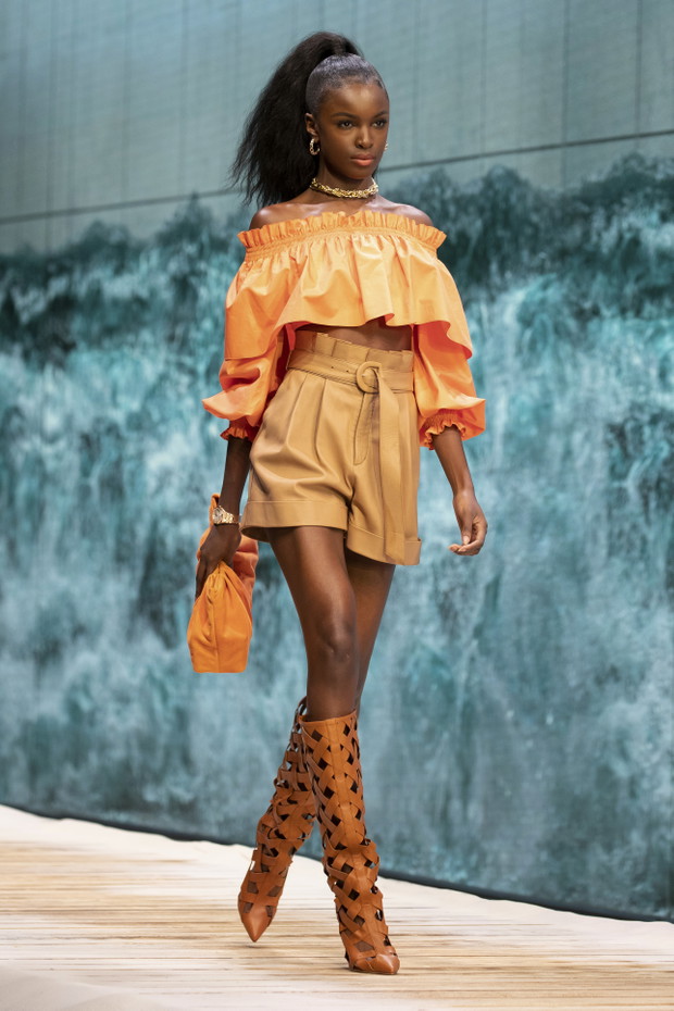Ralph & Russo wiosna-lato 2021: riviera