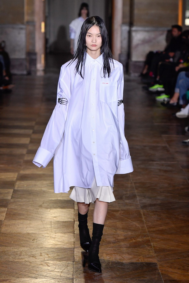 Raf Simons wiosna-lato 2022