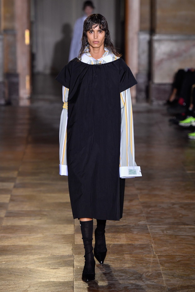 Raf Simons wiosna-lato 2022