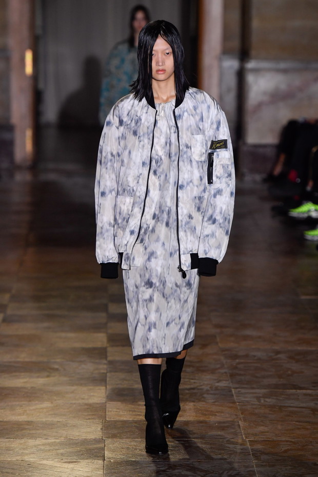 Raf Simons wiosna-lato 2022
