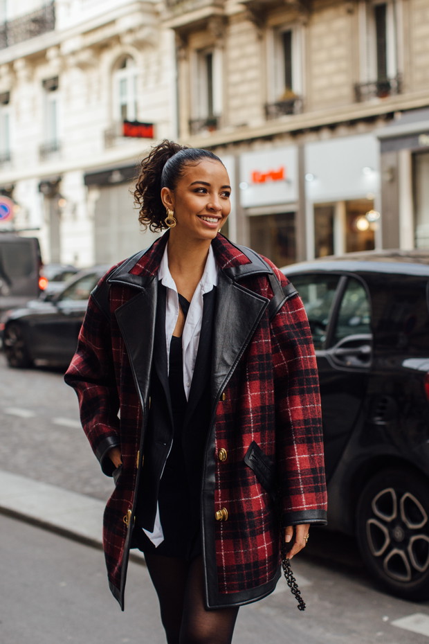Stylizacje z Paris Fashion Week jesień-zima 2021/2022