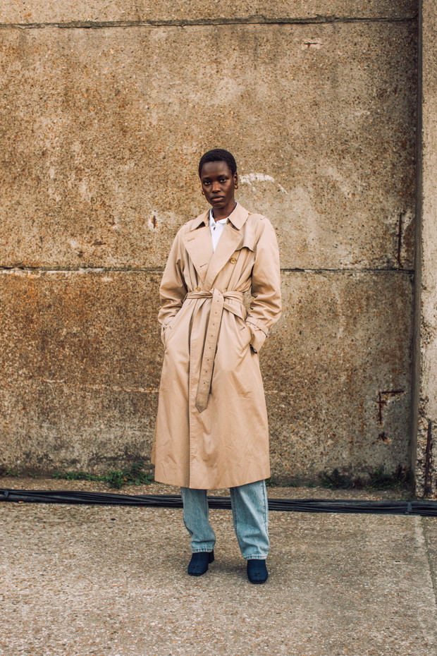 Stylizacje z Paris Fashion Week jesień-zima 2021/2022
