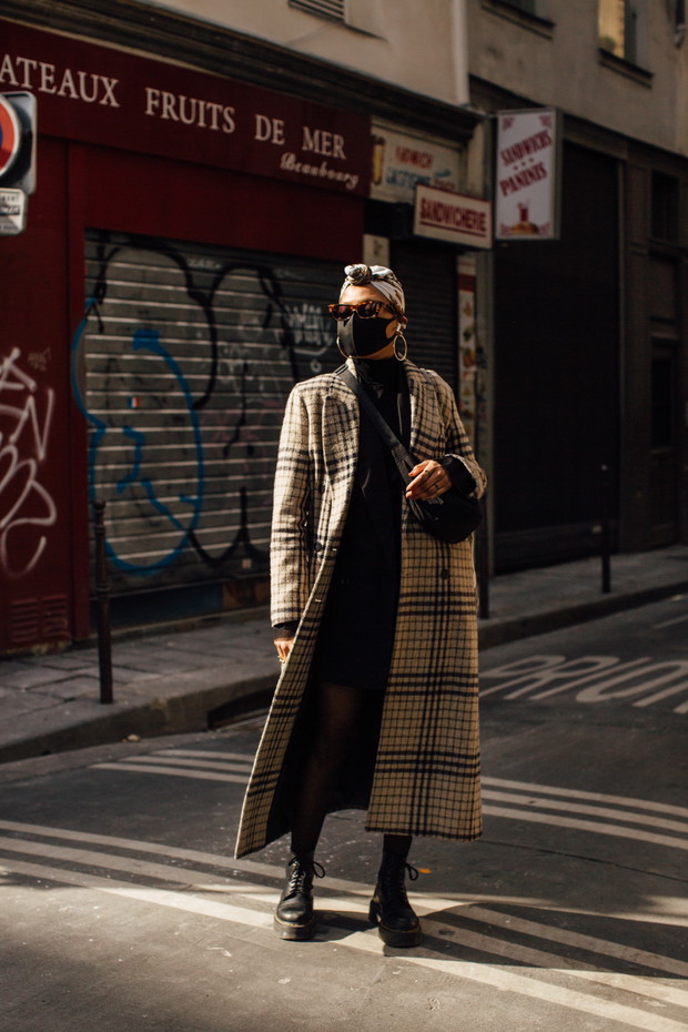 Stylizacje z Paris Fashion Week jesień-zima 2021/2022