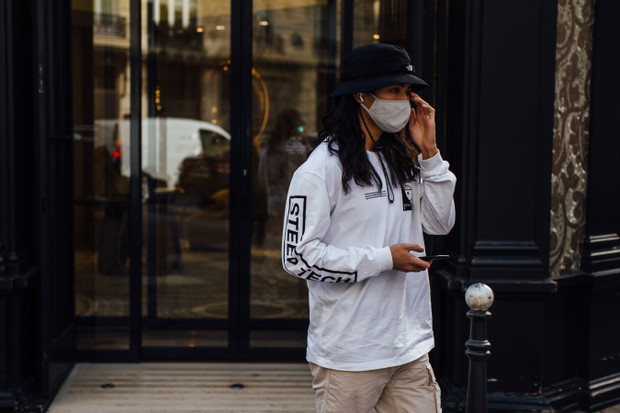 Stylizacje z Paris Fashion Week jesień-zima 2021/2022