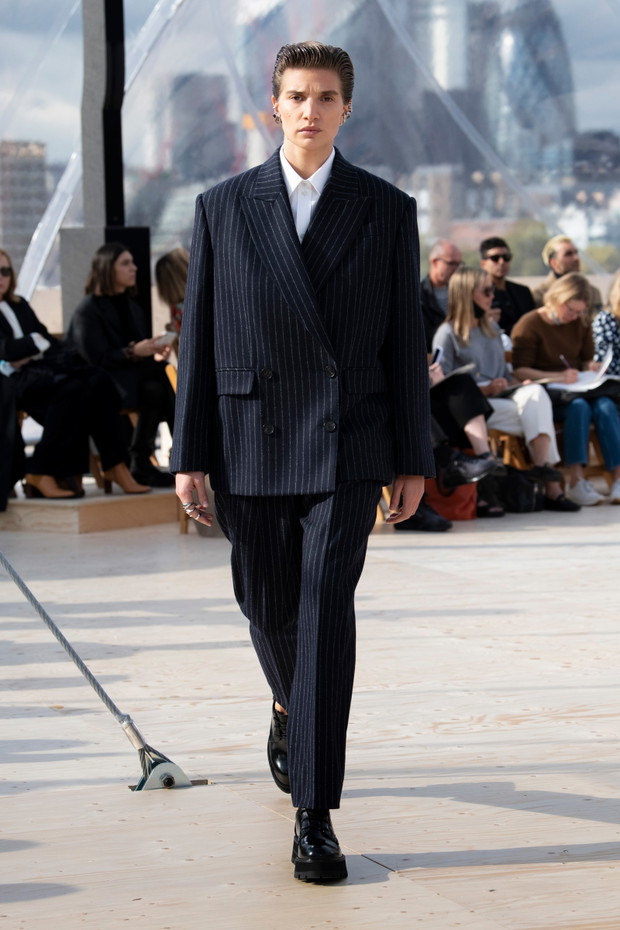 Alexander McQueen wiosna-lato 2022