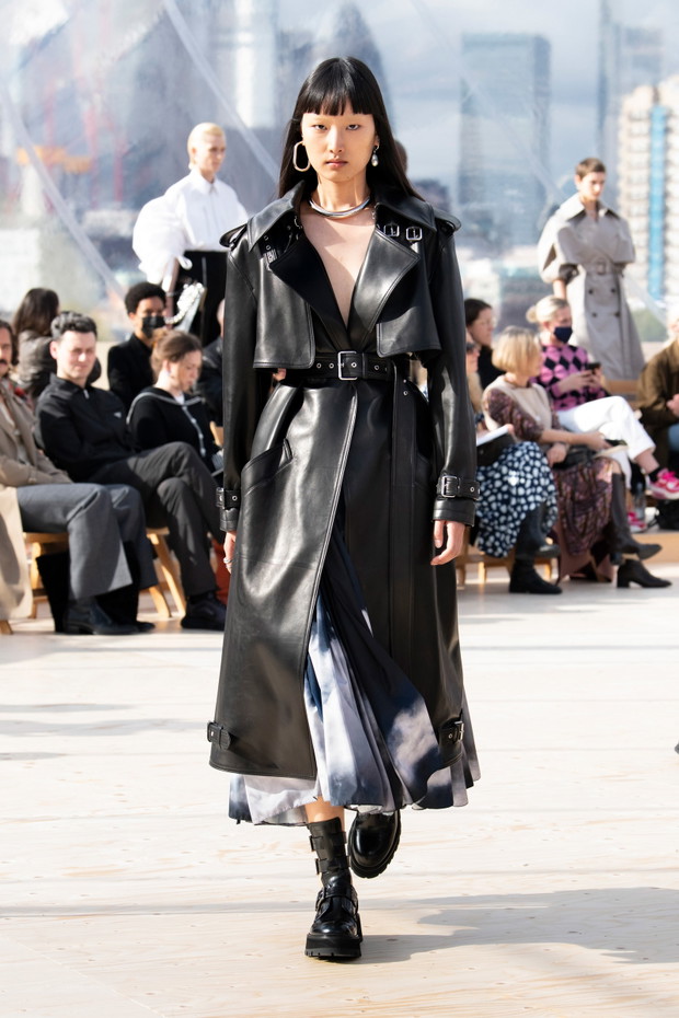 Alexander McQueen wiosna-lato 2022