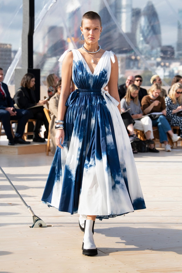 Alexander McQueen wiosna-lato 2022
