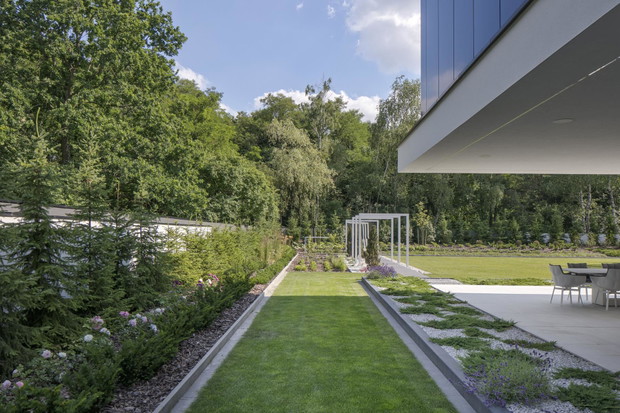 RE: PERFECT HOUSE, projekt: Marcin Tomaszewski
