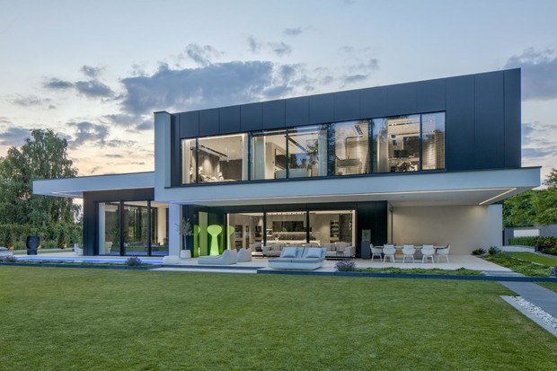 RE: PERFECT HOUSE, projekt: Marcin Tomaszewski