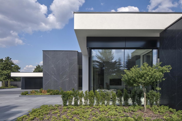RE: PERFECT HOUSE, projekt: Marcin Tomaszewski