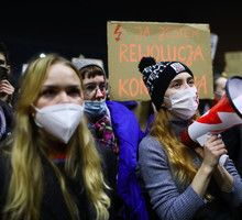 Polki jednoczą się pod hasłem "Ani jednej więcej"