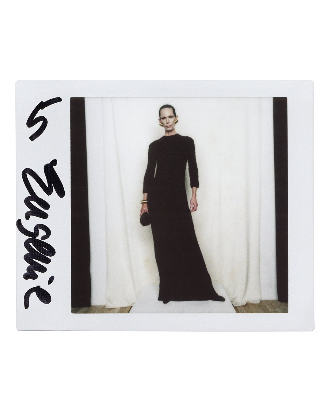Balenciaga Pre-Fall 2022. W świecie bez internetu