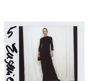 Balenciaga Pre-Fall 2022. W świecie bez internetu