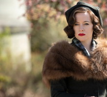 kadr z serialu A Very British Scandal