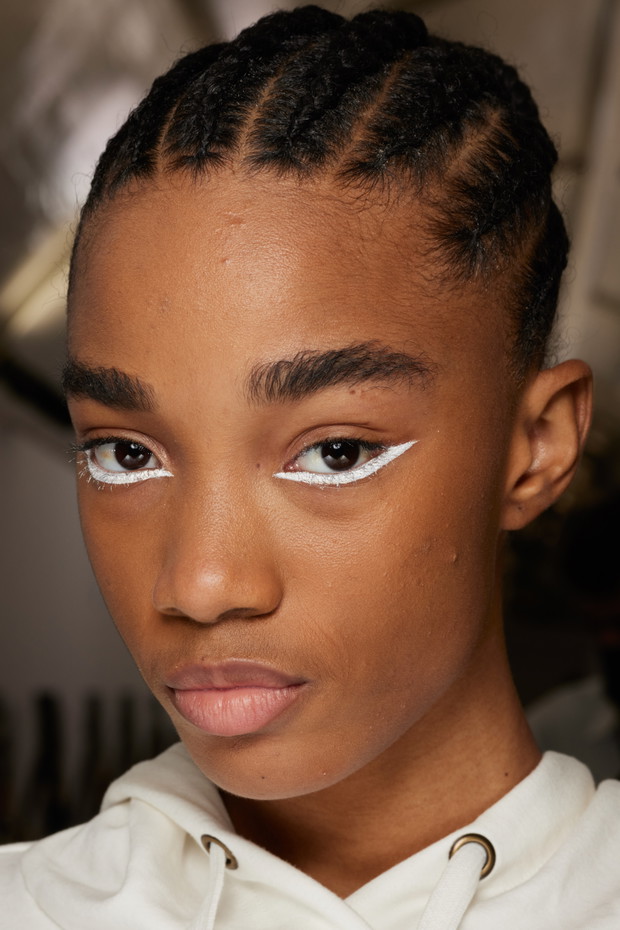Backstage pokazu Dior haute couture wiosna-lato 2022