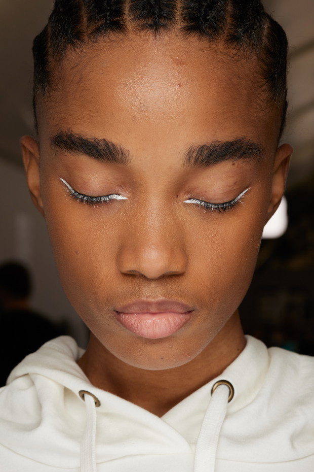 Backstage pokazu Dior haute couture wiosna-lato 2022