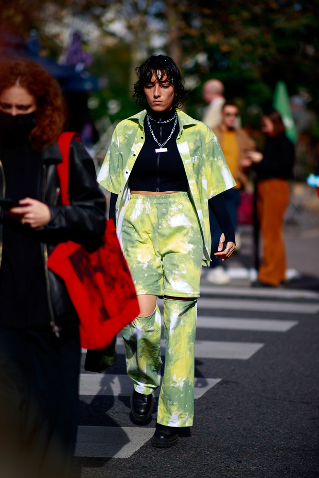 Paryski styl: street fashion z tygodnia mody w Paryżu