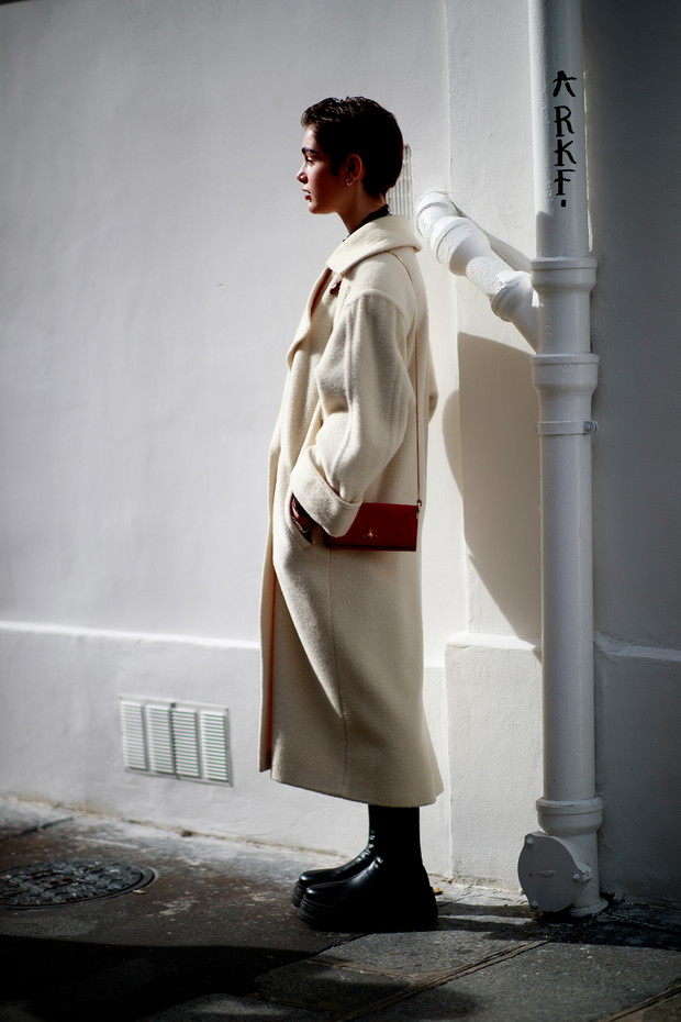Paryski styl: street fashion z tygodnia mody w Paryżu