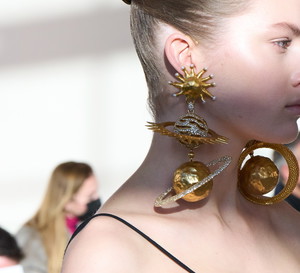 Kolekcja Schiaparelli haute couture wiosna-lato 2022